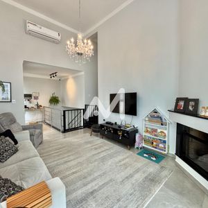 Casa com 172m² e 3 dormitórios no bairro Universitário em Lajeado para Comprar