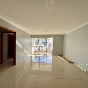 Apartamento com 101m² e 2 dormitórios no bairro São Cristóvão em Lajeado para Alugar