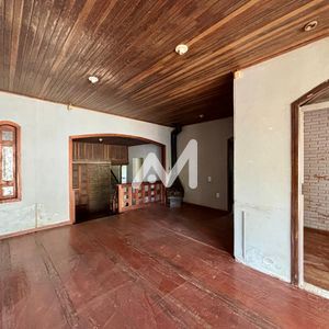 Casa Comercial com 198m² e 8 dormitórios no bairro Centro em Lajeado para Comprar ou Alugar