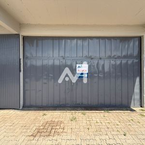 Pavilhão com 300m² e 3 dormitórios no bairro Jardim do Cedro em Lajeado para Alugar