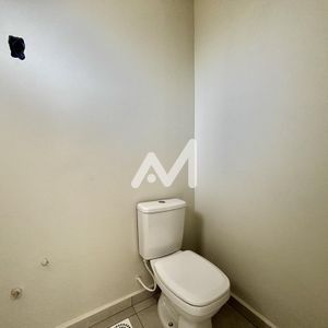 Sobrado com 119m² e 2 dormitórios no bairro Universitário em Lajeado para Comprar