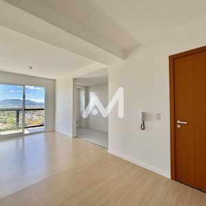 Apartamento com 71m² e 3 dormitórios no bairro Universitário em Lajeado para Alugar