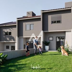 Sobrado com 70m² e 2 dormitórios no bairro Conventos em Lajeado para Comprar