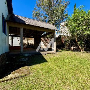 Casa Comercial com 115m² e 4 dormitórios no bairro Centro em Lajeado para Comprar ou Alugar