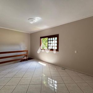 Casa com 217m² e 3 dormitórios no bairro São Bento em Lajeado para Alugar