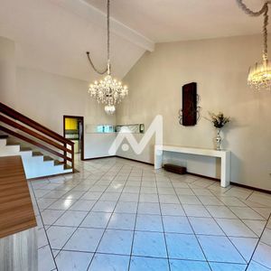 Casa com 210m² e 3 dormitórios no bairro Carneiros em Lajeado para Comprar