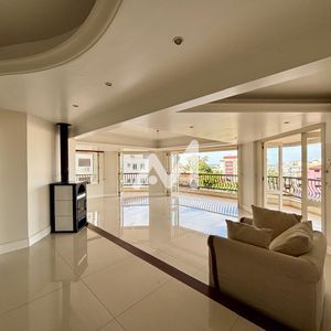 Apartamento com 232m² e 3 dormitórios no bairro São Cristóvão em Lajeado para Comprar