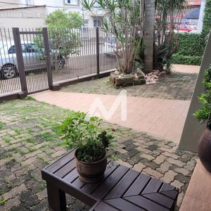 Casa Comercial com 283m² e 3 dormitórios no bairro Centro em Lajeado para Comprar