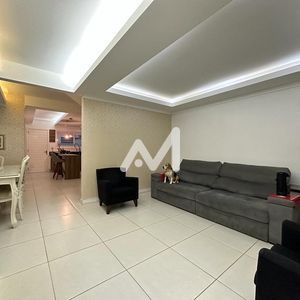 Sobrado com 147m² e 3 dormitórios no bairro Universitário em Lajeado para Comprar