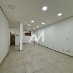 Loja com 100m² no bairro Florestal em Lajeado para Alugar