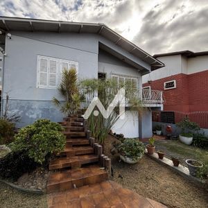 Casa com 177m² e 3 dormitórios no bairro Campestre em Lajeado para Comprar