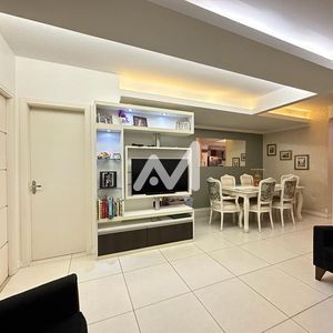 Sobrado com 147m² e 3 dormitórios no bairro Universitário em Lajeado para Comprar