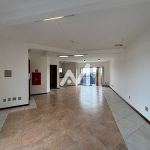 Sala Comercial com 70m² no bairro Centro em Lajeado para Alugar