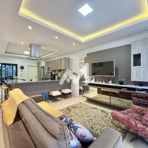 Casa e 3 dormitórios no bairro Bom Pastor em Lajeado para Comprar