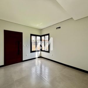 Sobrado com 139m² e 3 dormitórios no bairro Universitário em Lajeado para Comprar