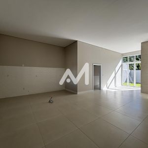 Casa com 189m² e 3 dormitórios no bairro Universitário em Lajeado para Comprar