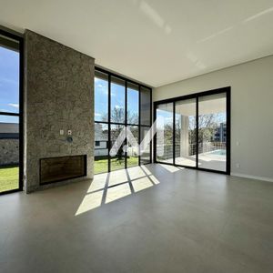 Casa de Condomínio com 238m² e 3 dormitórios no bairro Jardim Botânico em Lajeado para Comprar