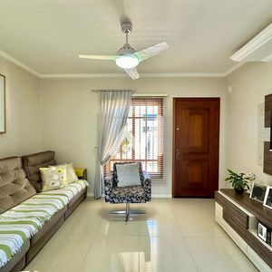 Sobrado com 105m² e 2 dormitórios no bairro Montanha em Lajeado para Comprar