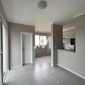 Kitnet com 35m² no bairro Universitário em Lajeado para Alugar