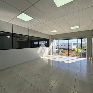 Pavilhão com 300m² e 1 dormitório no bairro Floresta em Lajeado para Alugar