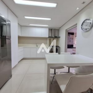 Apartamento com 141m² e 3 dormitórios no bairro Centro em Lajeado para Comprar