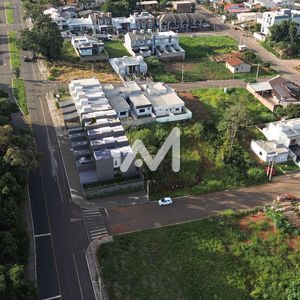 Sobrado com 91m² e 2 dormitórios no bairro Montanha em Lajeado para Comprar