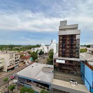 Apartamento com 74m² e 3 dormitórios no bairro Centro em Lajeado para Comprar