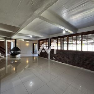 Casa com 400m² e 3 dormitórios no bairro Alto do Bronze em Estrela para Comprar ou Alugar