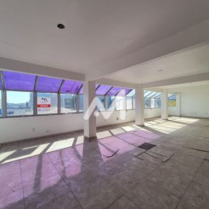 Sala Comercial com 146m² no bairro Centro em Lajeado para Comprar ou Alugar