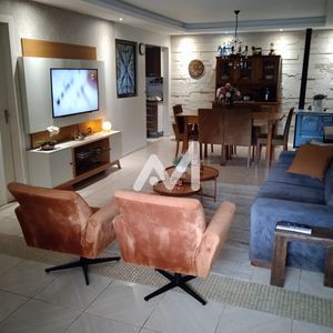 Casa com 147m² e 3 dormitórios no bairro Carneiros em Lajeado para Comprar