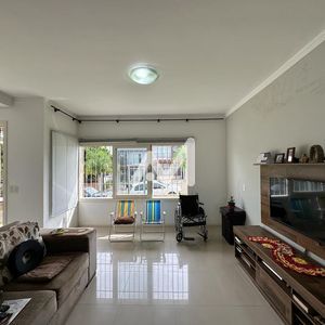 Casa com 171m² e 3 dormitórios no bairro Carneiros em Lajeado para Comprar