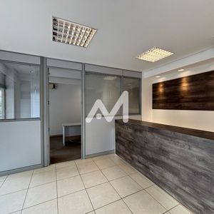 Loja com 150m² no bairro Florestal em Lajeado para Comprar ou Alugar