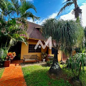 Casa com 344m² e 5 dormitórios no bairro Alto do Parque em Lajeado para Comprar