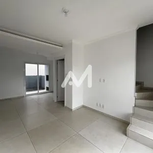 Sobrado com 80m² e 2 dormitórios no bairro Conventos em Lajeado para Comprar