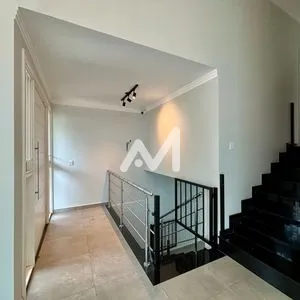 Casa com 172m² e 3 dormitórios no bairro Universitário em Lajeado para Comprar ou Alugar