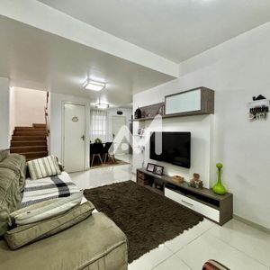 Sobrado com 108m² e 3 dormitórios no bairro São Cristóvão em Lajeado para Comprar