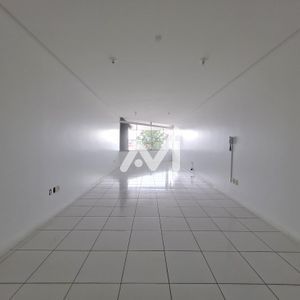 Sala Comercial com 45m² no bairro Centro em Lajeado para Comprar