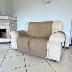 Casa com 145m², 3 dormitórios, 1 suíte, 2 vagas no bairro Igra Sul em Torres para Comprar