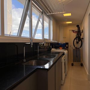 Apartamento com 296m², 4 dormitórios, 4 suítes, 3 vagas no Infinity Ocean em Torres para Comprar