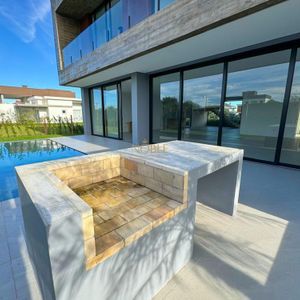 Casa de Condomínio, 5 dormitórios, 5 suítes, 2 vagas no Ocean Side em Torres para Comprar