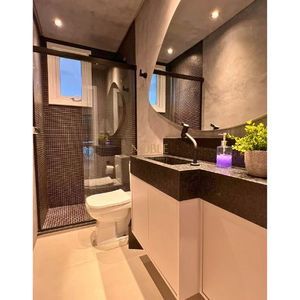 Apartamento com 70m², 2 dormitórios, 1 suíte, 2 vagas no Toronto em Torres para Comprar