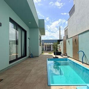 Casa, 3 dormitórios, 1 suíte, 1 vaga no bairro Morada das Palmeiras em Torres para Comprar