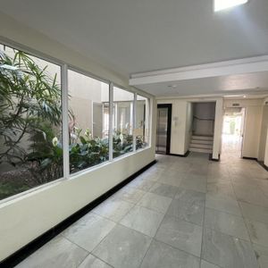 Cobertura com 130m², 2 dormitórios, 1 suíte, 2 vagas no Riviere em Torres para Comprar