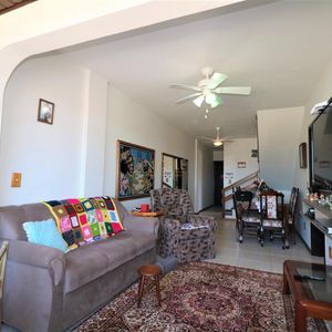 Cobertura com 149m², 3 dormitórios, 1 vaga no Residencial Barão em Torres para Comprar