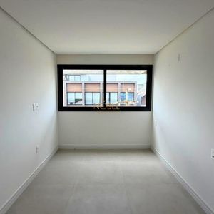 Apartamento com 79m², 2 dormitórios, 1 suíte, 2 vagas no Florença em Torres para Comprar