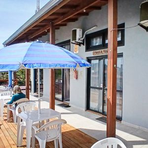 Pousada com 220m², 3 dormitórios, 1 suíte, 8 vagas no bairro Praia da Cal em Torres para Comprar