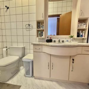 Apartamento com 143m², 3 dormitórios, 2 suítes, 1 vaga no Canto do Mar em Torres para Comprar