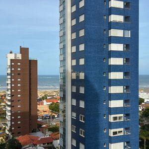 Apartamento com 130m², 3 dormitórios, 1 suíte, 2 vagas no Monterrey em Torres para Comprar