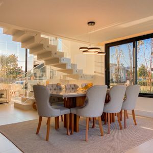 Casa de Condomínio com 375m², 4 dormitórios, 4 suítes, 2 vagas no Condomínio Ilhas Park em Torres para Comprar