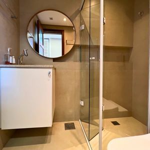 Apartamento com 180m², 3 dormitórios, 1 suíte, 2 vagas no Debret em Torres para Comprar